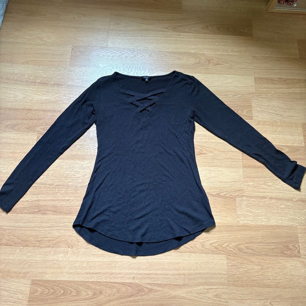 Women's Criss Cross Long-Sleeve Black Top